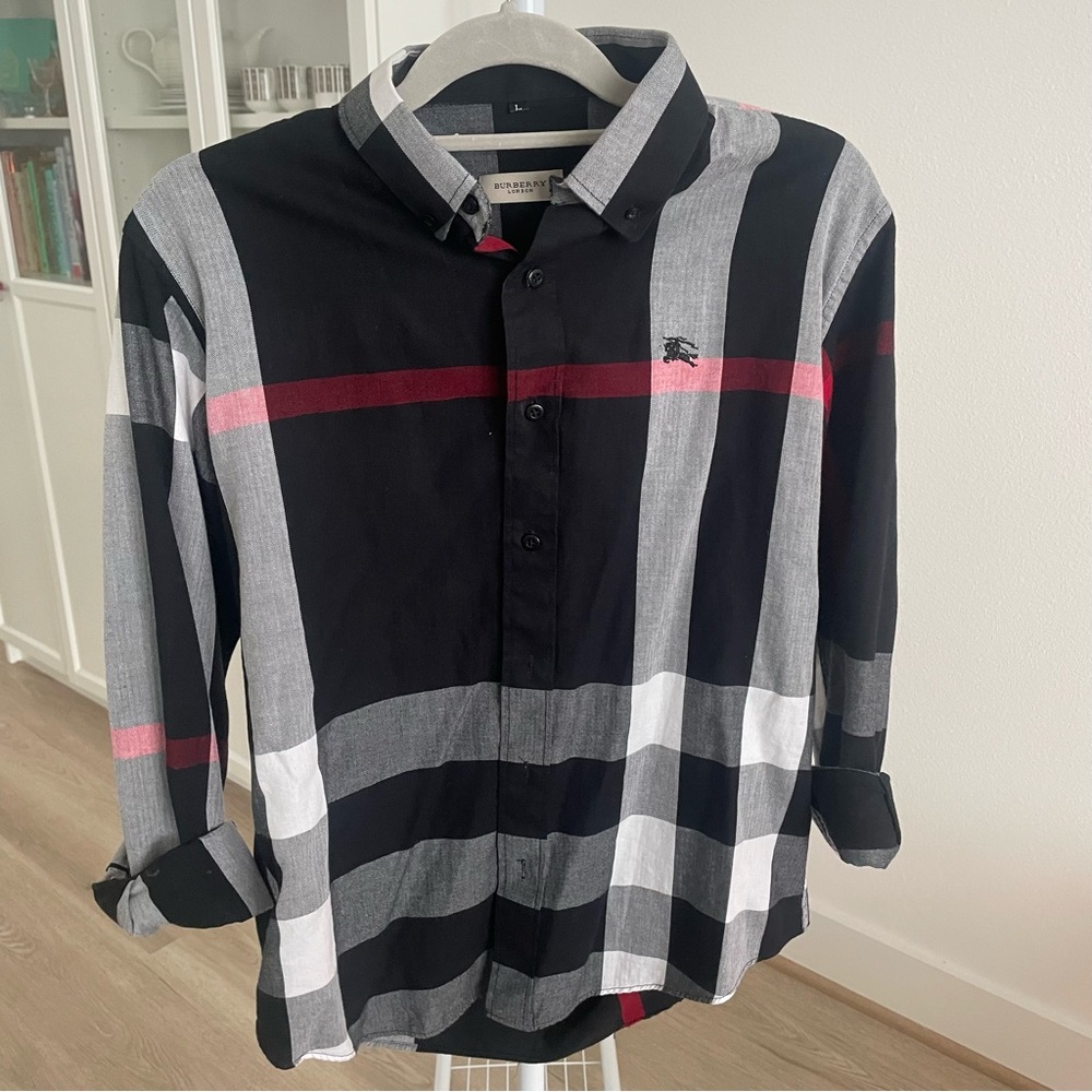 Burberry Woman’s Button Down